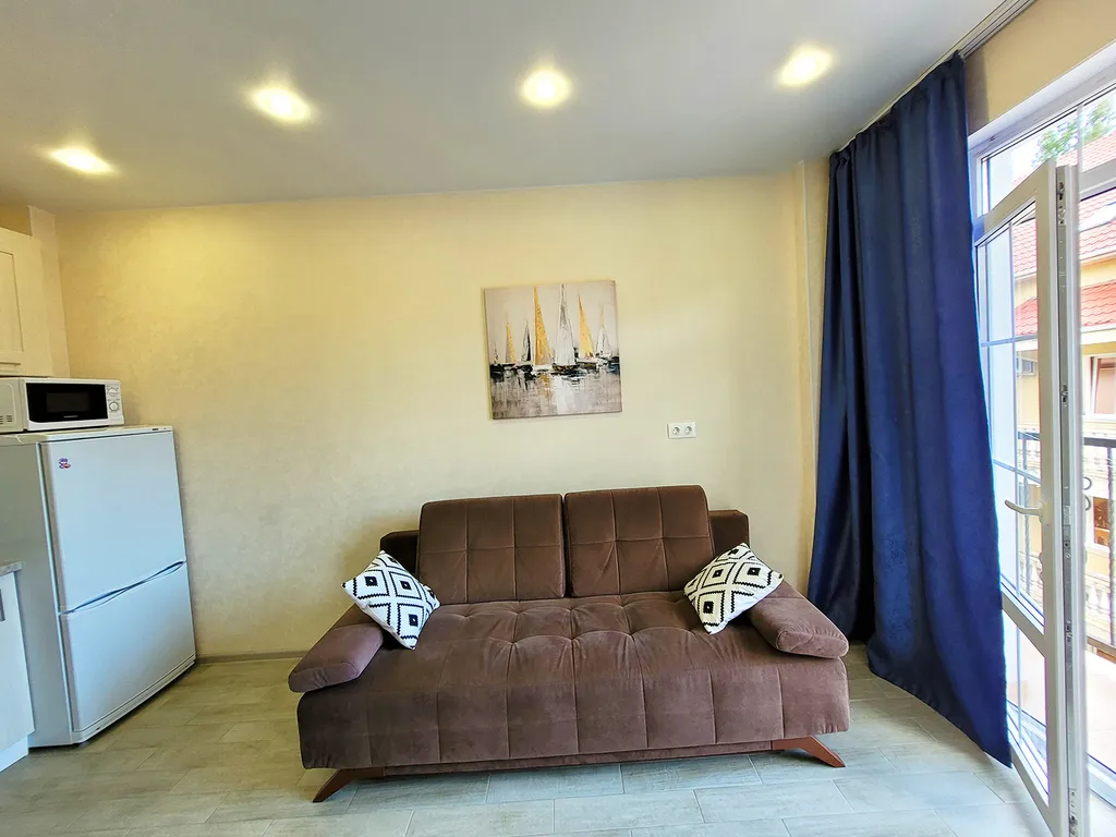 Квартира с видом и балконом