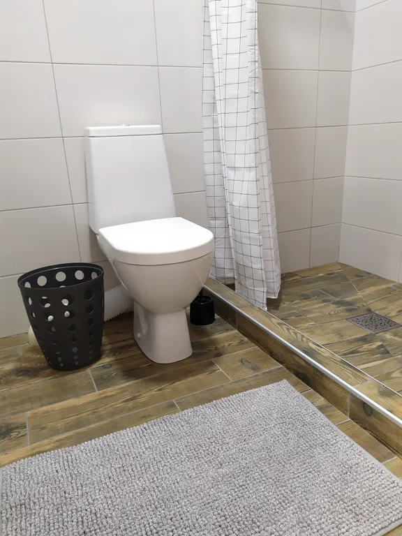 Уютная квартира  в самом центре города, напротив института НПИ