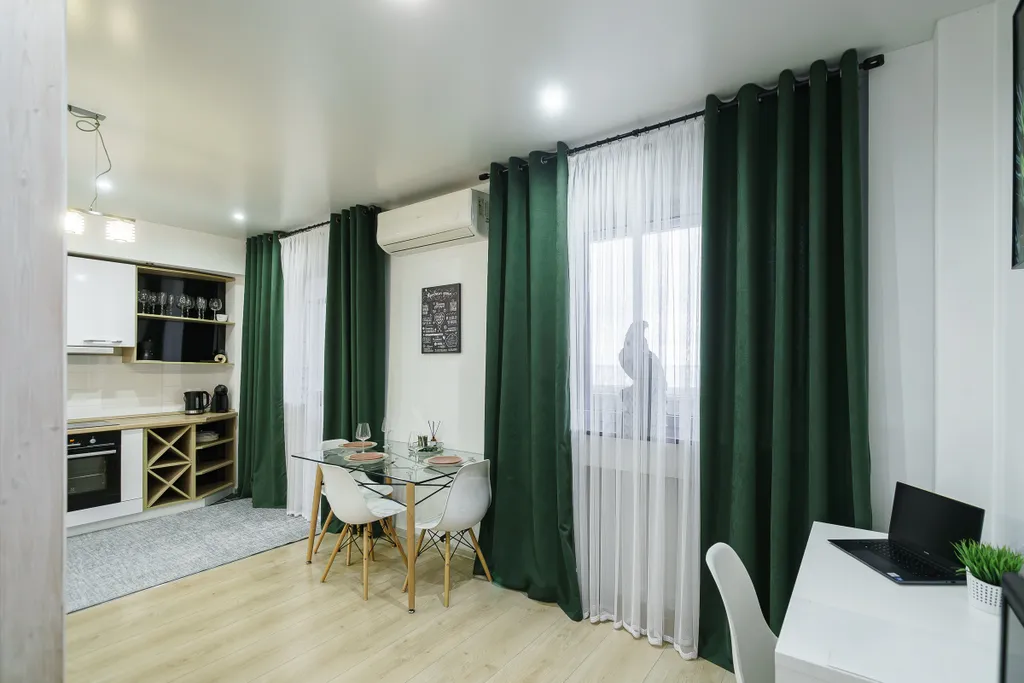 Просторные апартаменты с шикарным видом на реку Волга и город