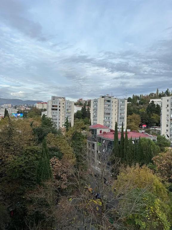 Квартира Квартира Двухкомнатная в центре — Сочи