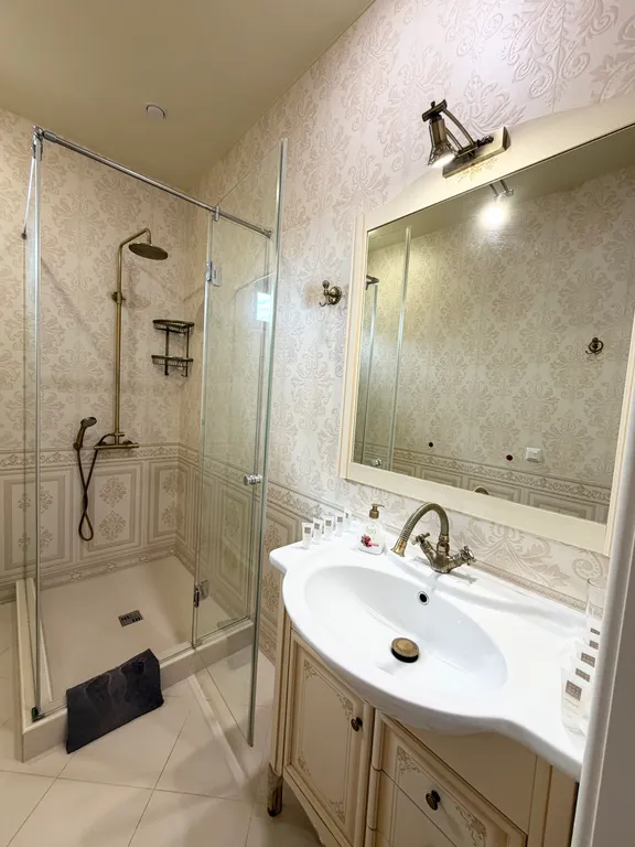 Просторный уютный коттедж с сауной и удобной транспортной развязкой