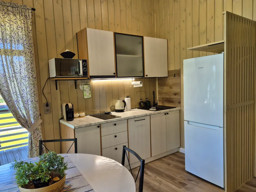 Коттедж Уютнейший дом с роскошным видом на озеро — Ларионово