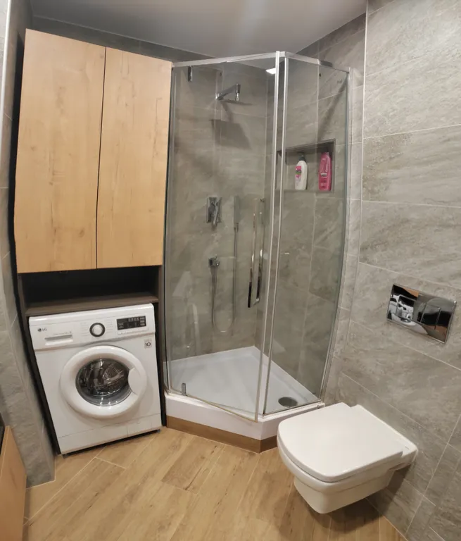 Квартира-студия с дизайнерским ремонтом рядом с центром города