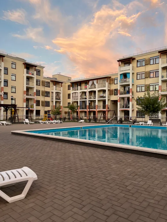 Просторная квартира с видом на горы