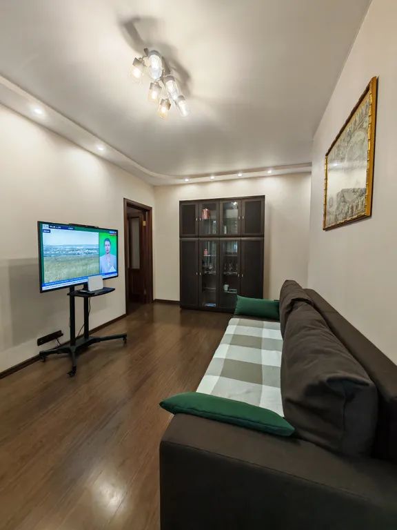 Уютная квартира в удобном районе пл. Окатовая (до 4 человек)