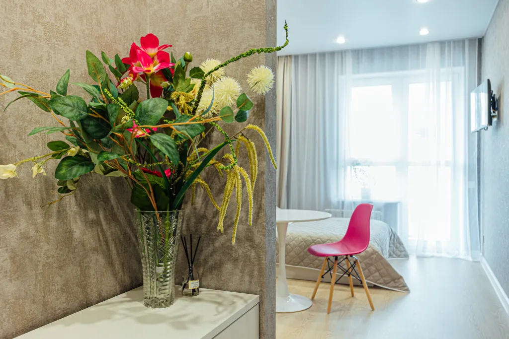 Видовая квартира ViVa MaGenta с панорамным  балконом