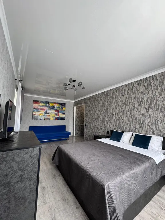 Современная красивая квартира в центре города