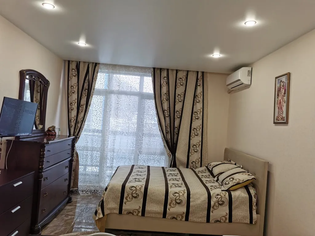 Студия возле моря