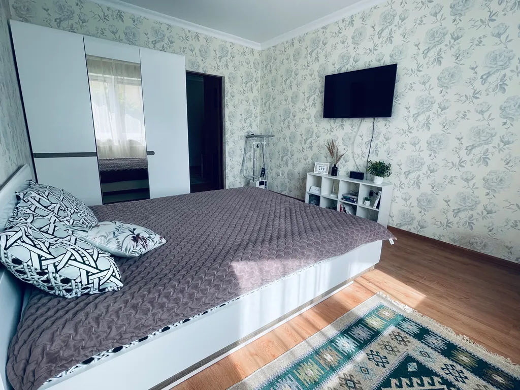 Квартира Квартира с двумя отдельными комнатами, исторический район, просторно — Калининград