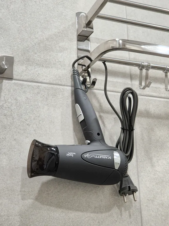 Студия с видом на лес и горы