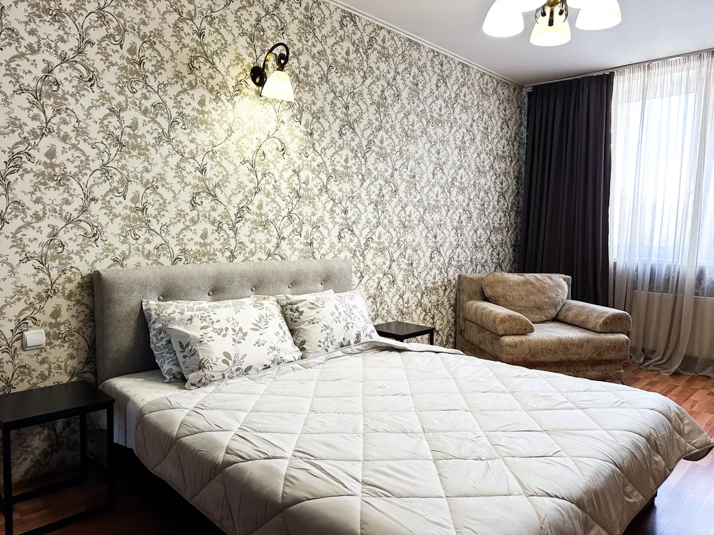 Квартира Квартира Северное сияние Уралмаш — Екатеринбург