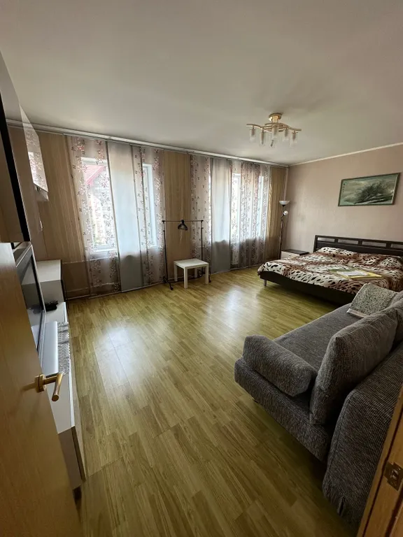 4-комнатная Квартира