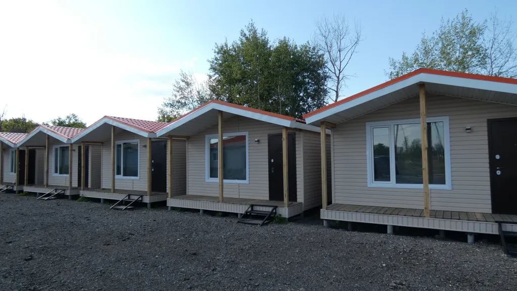 Уютный четырёхместный Домик с двуспальной кроватью