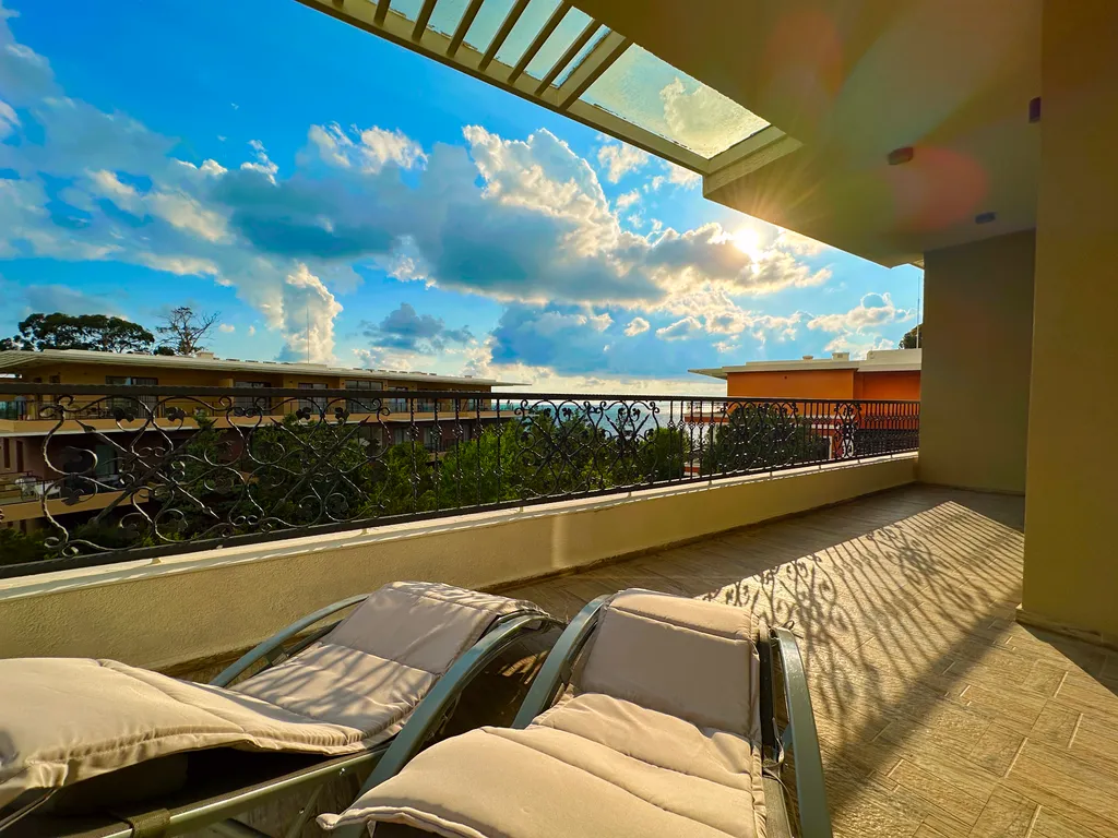 3-комнатный люкс с большой террасой dreamland