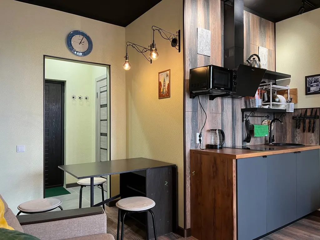 Студия с видом на бухту и горы