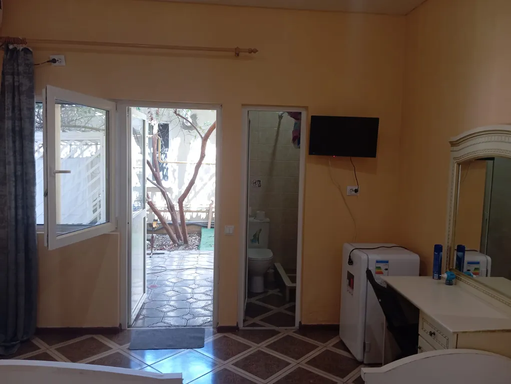 Номер рядом с морем