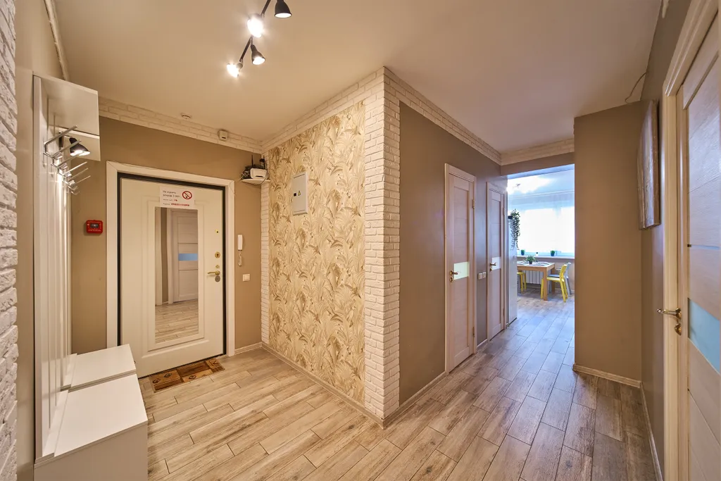 Вид на реку и крокус