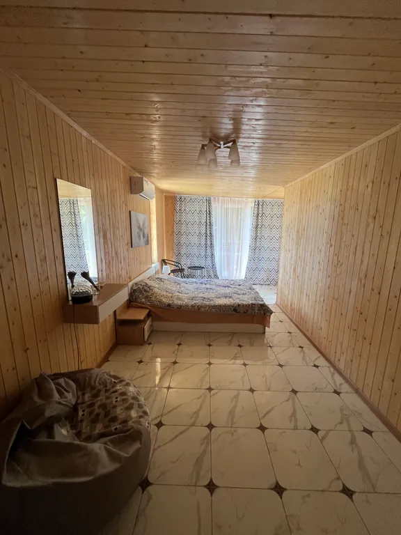 Просторные апартаменты 170 кВ м с 2 озерами и лаунж зоной