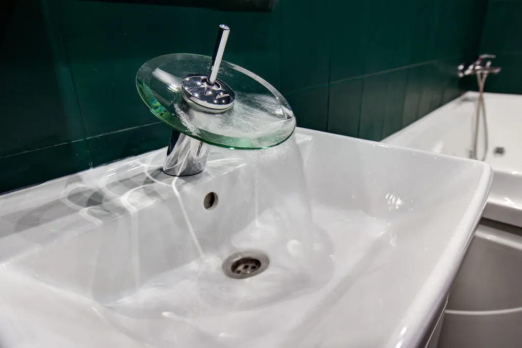 7-местные апартаменты с паркингом, напротив ТЦ