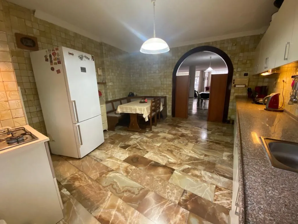 Мерсин Мезитли 3+1 дуплекс дом на берегу моря