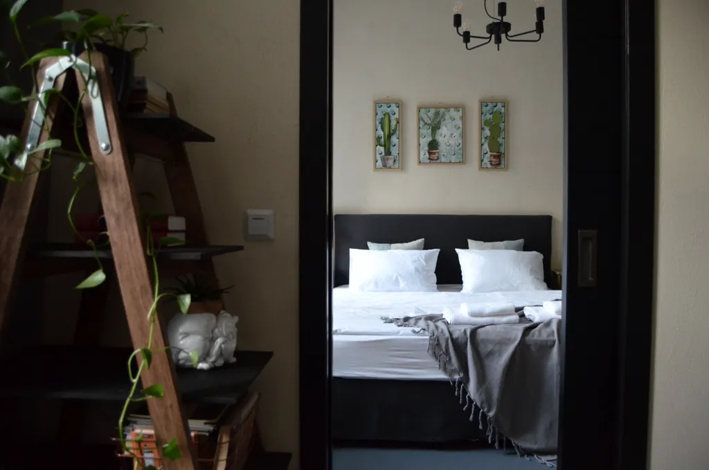 Квартира Квартира Энигма в шаге от Московского вокзала с видом на Невский — Санкт-Петербург