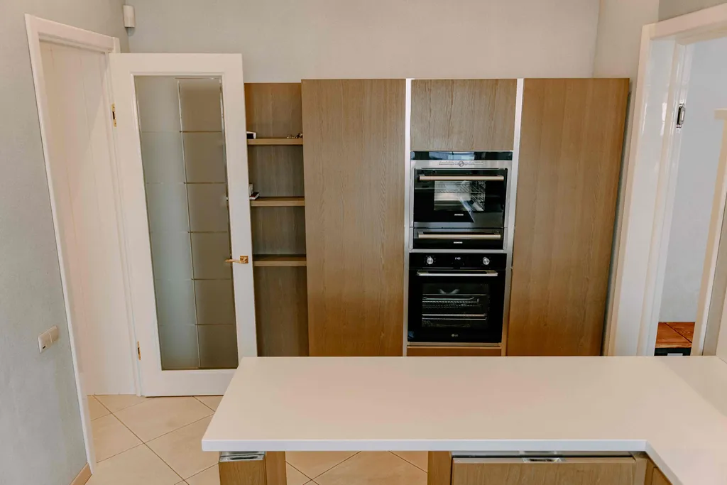 10-комнатный Дом