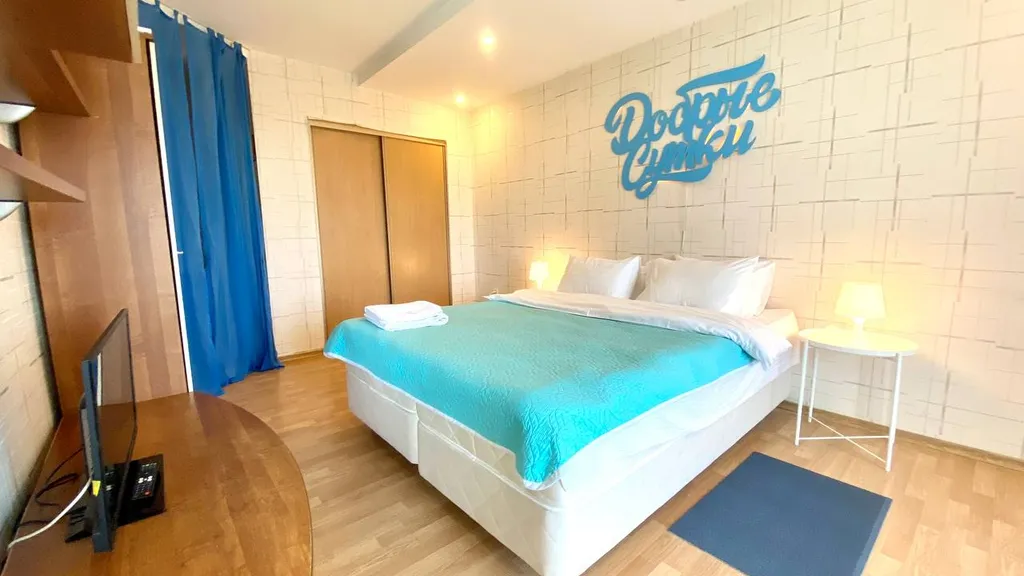 Замечательная студия недалеко от Зна́мения Богоро́дицы