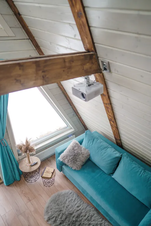 Коттедж Треугольный домик в лесу с горячей купелью — Соловеново