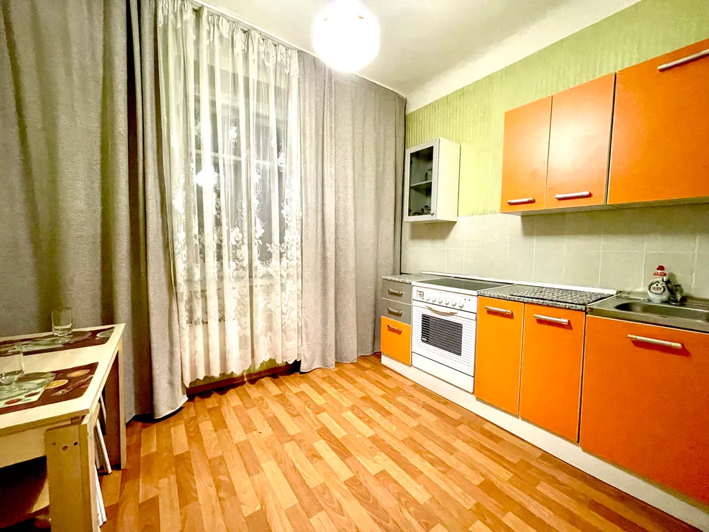 Квартира напротив Кристалл, городской парк