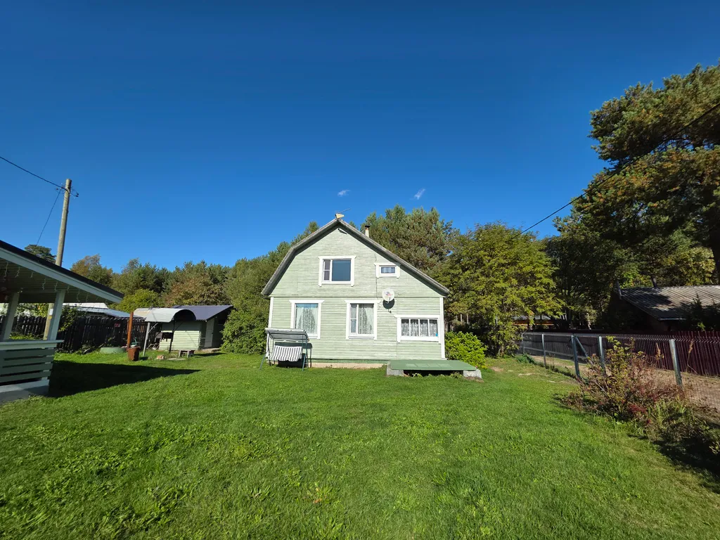 Деревенский дом