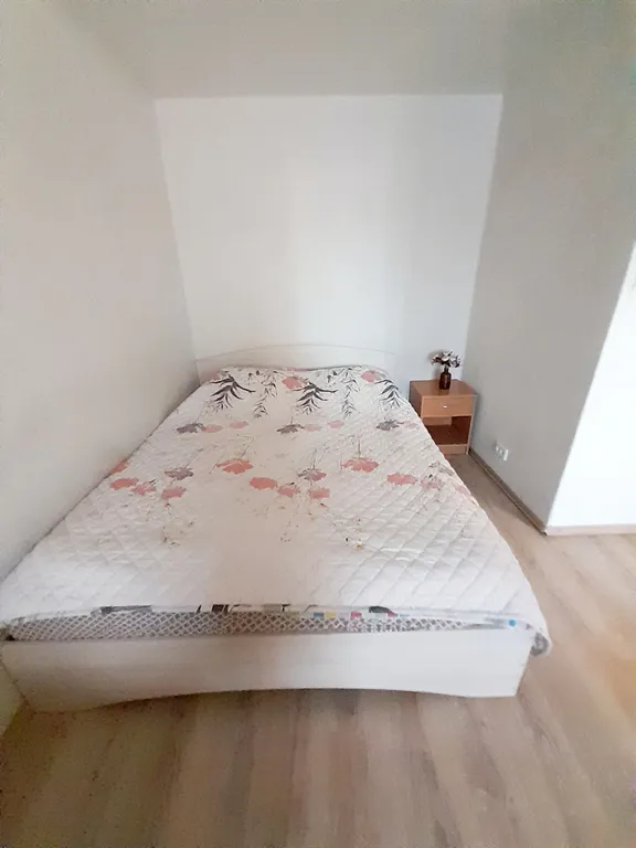 Квартира у цума