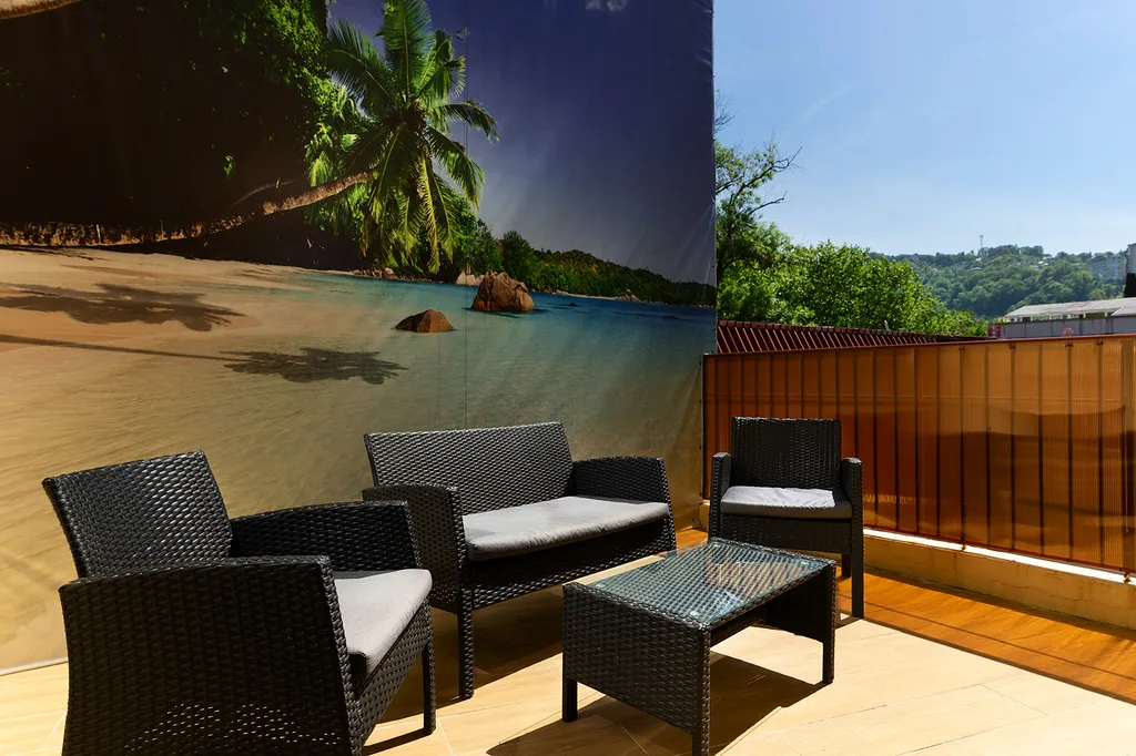 Уютная квартира с большой террасой у моря