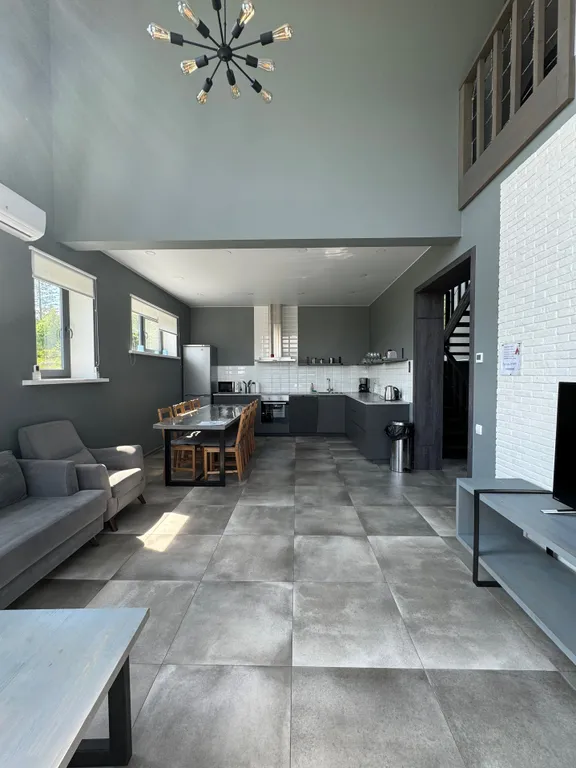 Коттедж Дом у прудов — аренда посуточно в Поляны