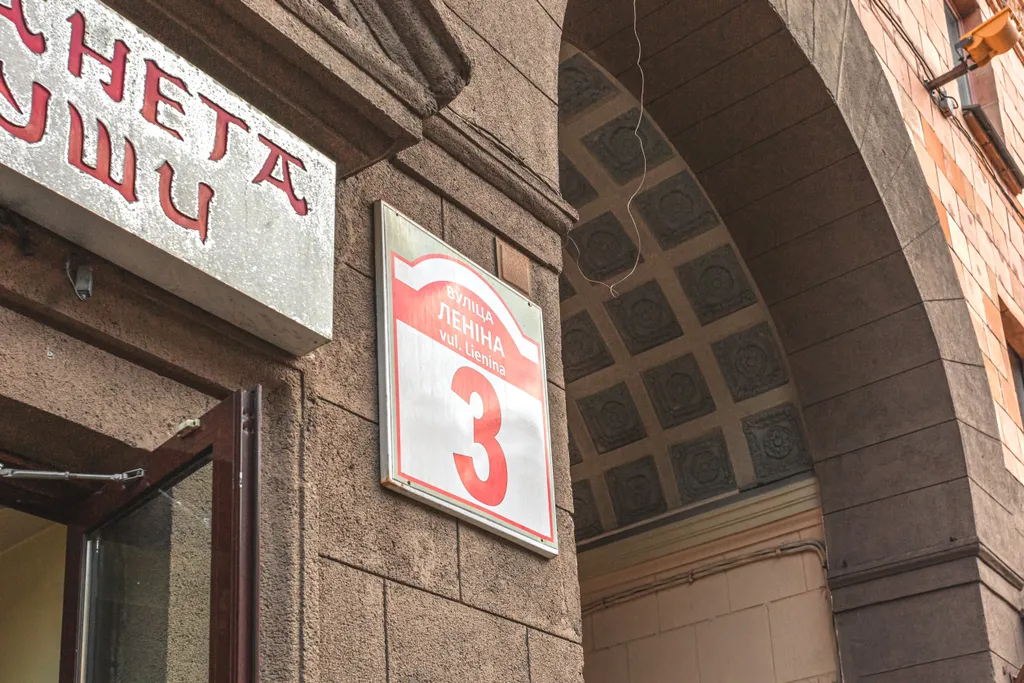 Апартаменты с кондиционером в центре на Октябрьской площади