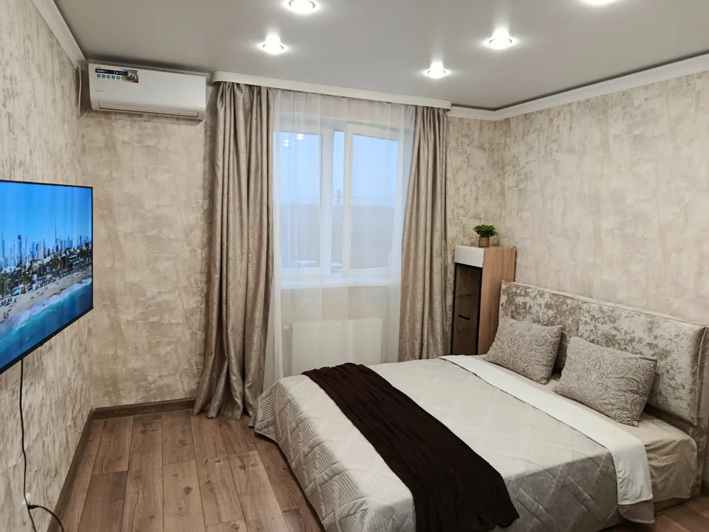 Великолепная однокомнатная квартира рядом с М-4 Дон — аренда посуточно в Батайск