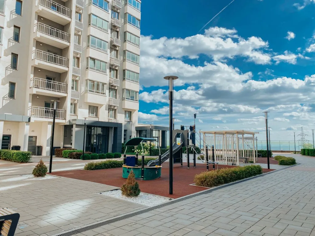 Большая квартира с видом на Волгу