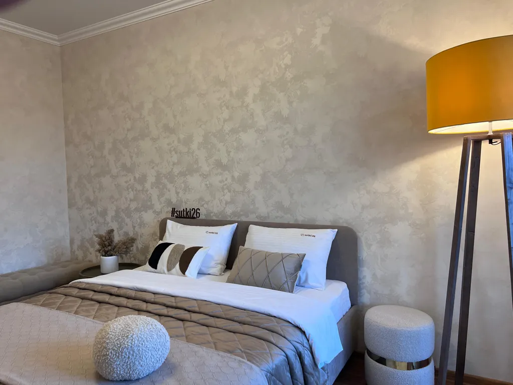 Стильная двухкомнатная квартира с видом на Машук