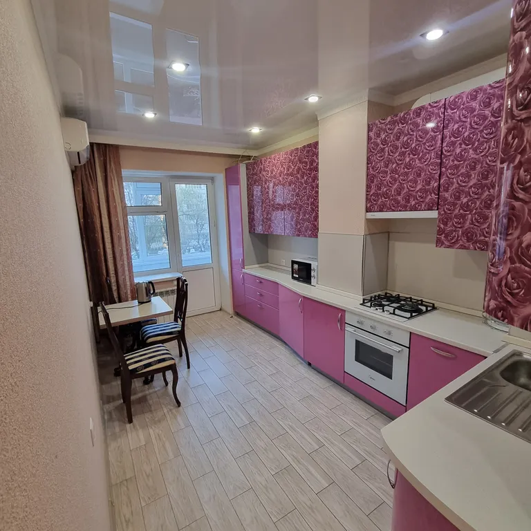 Новая чистая квартира с отличным ремонтом — аренда посуточно в Ставрополь