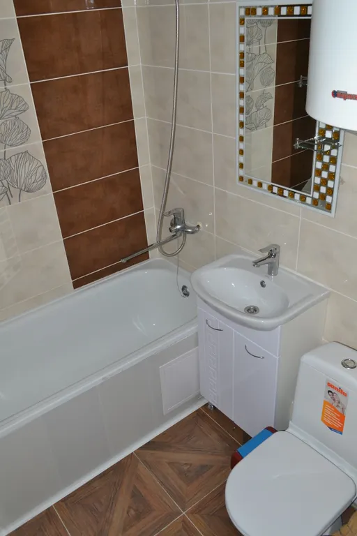 Свежие апартаменты в самом центре Караганды. Фото соответствует