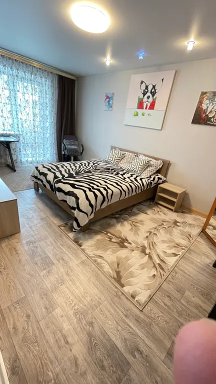 Квартира с видом на Мишенную сопку