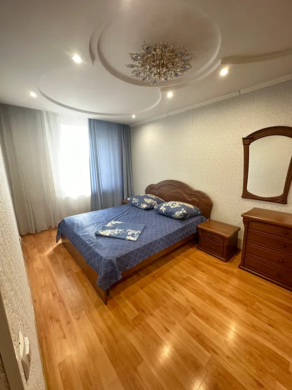 Хорошая двухкомнатная квартира — аренда посуточно в Ачинск