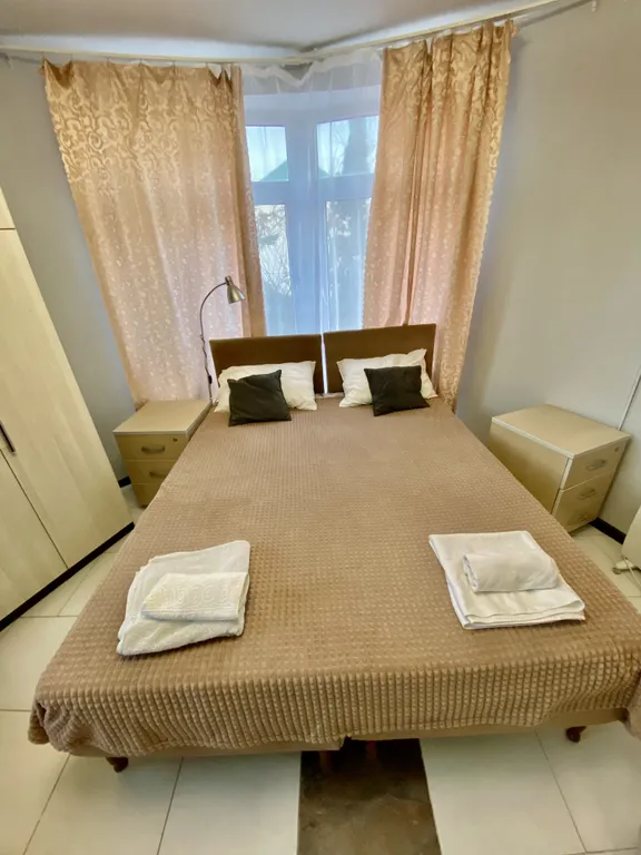 Студия 6 трёхместная