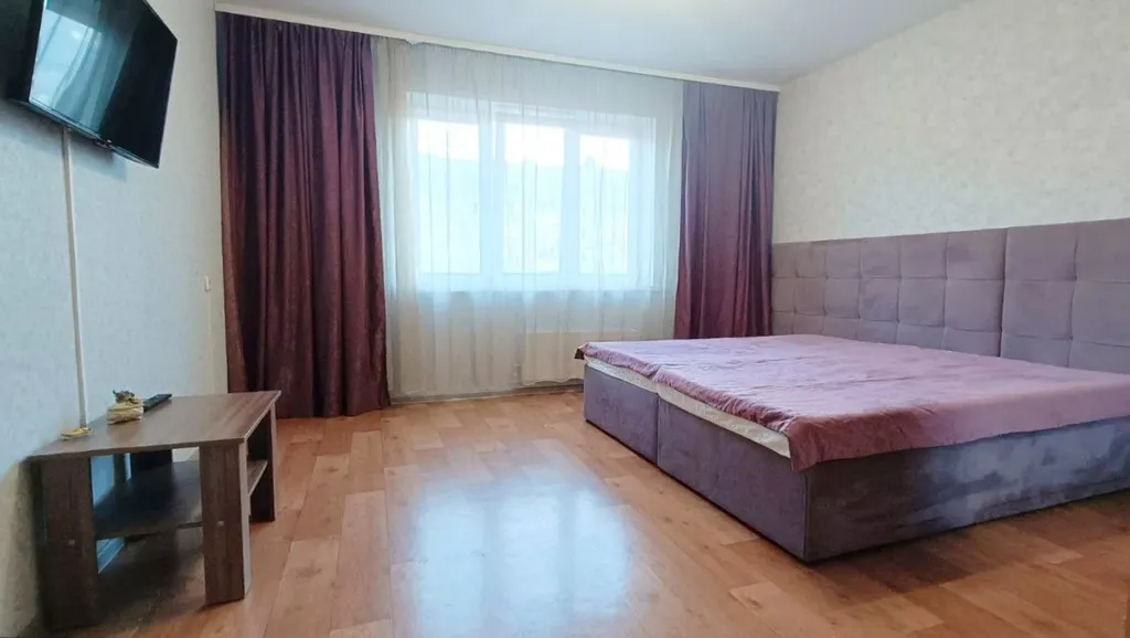 Просторная 1- комн. квартира рядом с ТРЦ Июнь — аренда посуточно в Красноярск