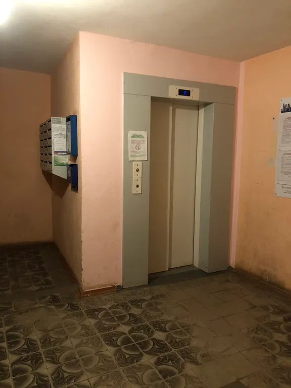 Уютная двушка в хорошем доме возле ЦУМа, рядом с Новогодней Елкой