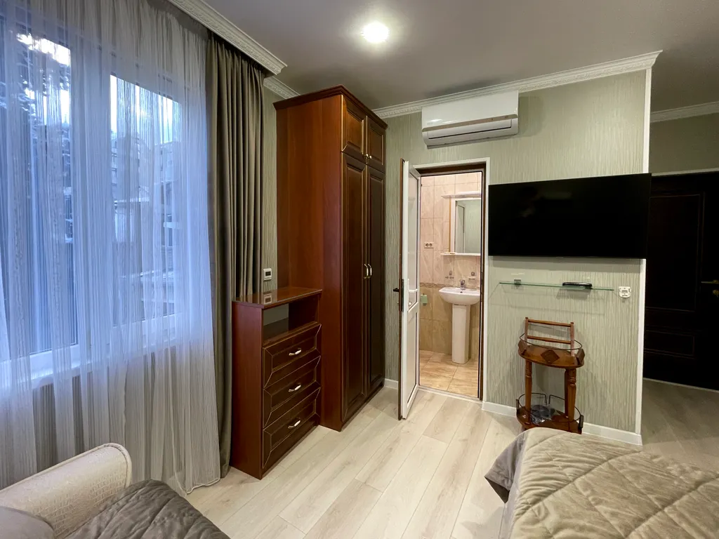 Квартира Уютный номер в центре, море - 600 метров — аренда посуточно в Сочи