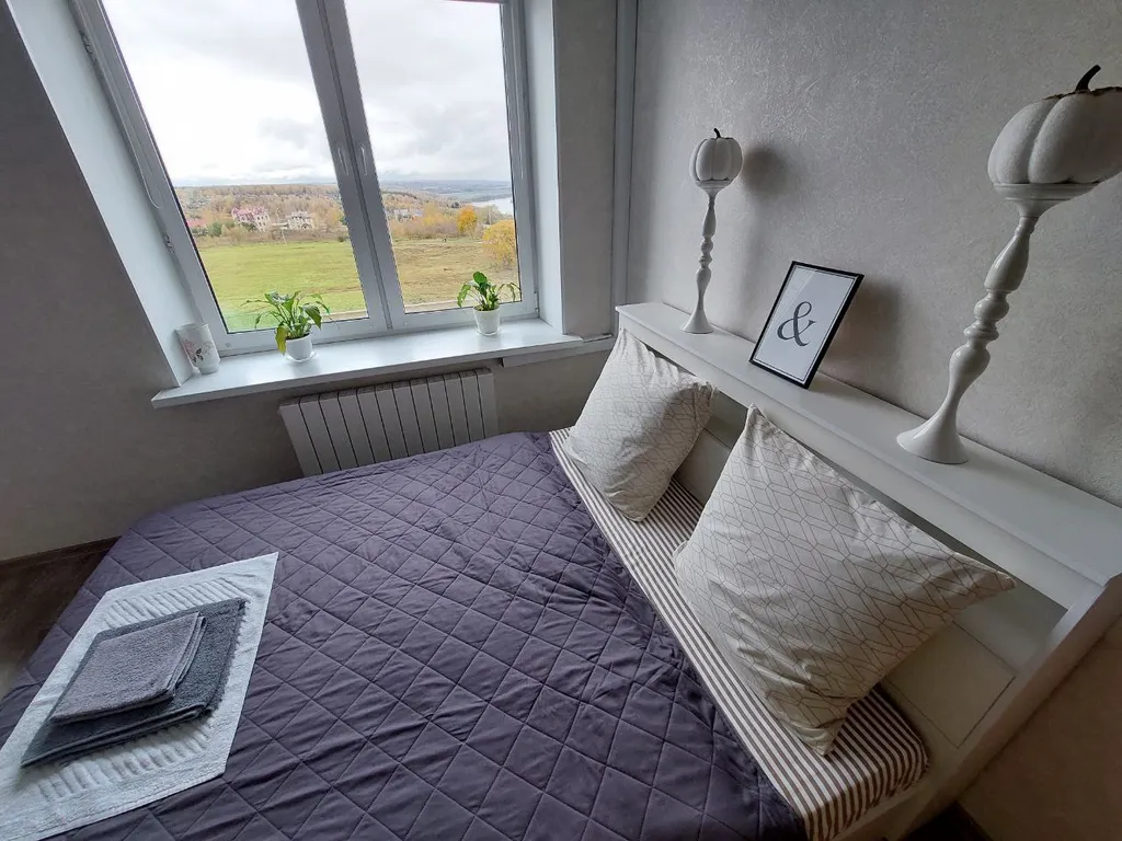 Квартира Студия "Ультрамарин" с шикарным видом на реку — аренда посуточно в Пущино