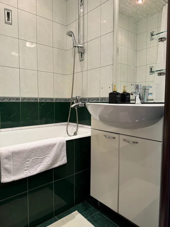 2-комнатные Апартаменты с балконом | Vikonda | GoodNight Aparts