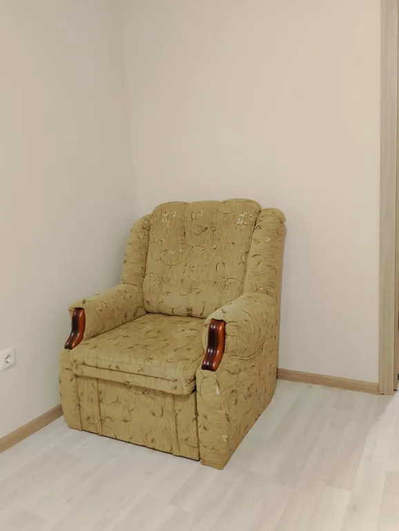 Квартира в новом доме с охраняемой стоянкой