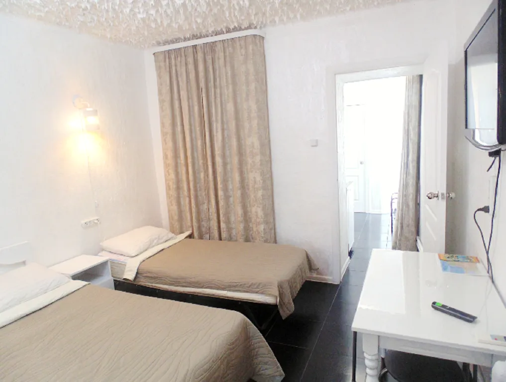 Квартирой в 4 минутах пешком от набережной терешковой