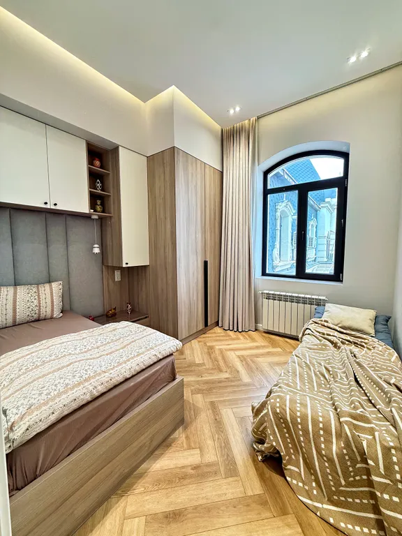 Kazakhstan resident's 178 by Royal rentals